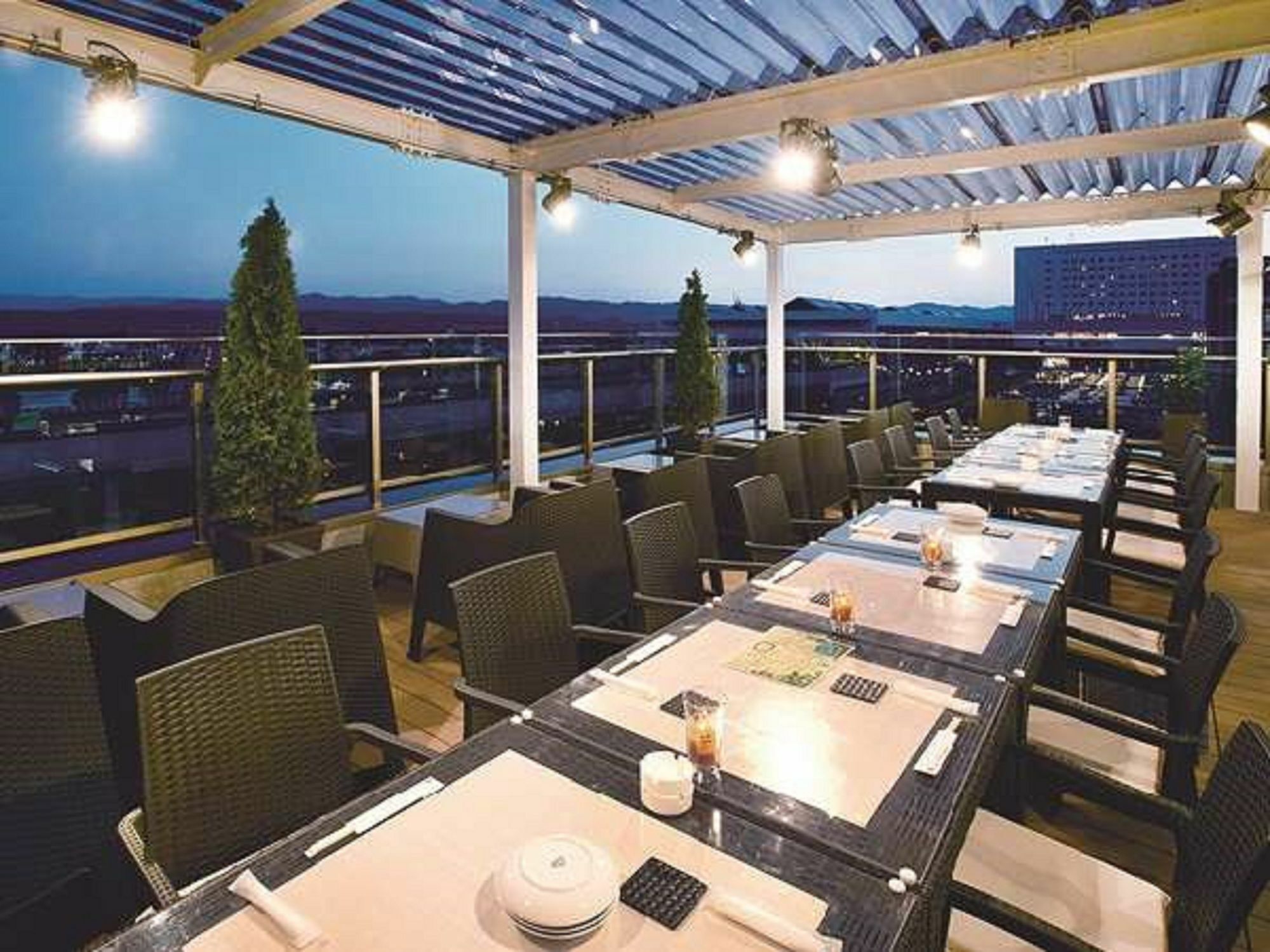 Hotel Wbf Grande Aszahikava Kültér fotó